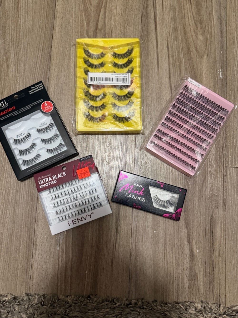 Assorted lashed strips and individual/ clusters